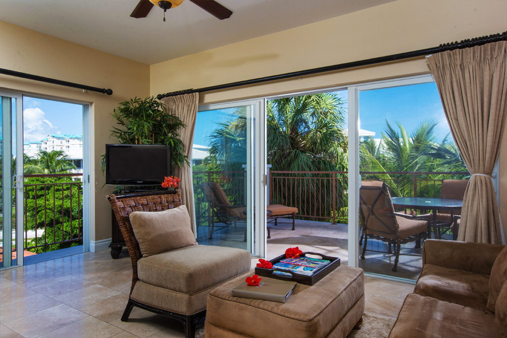 Living Area and Balcony - Villa del Mar